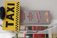 Терминал вызова такси у жилого дома.jpg