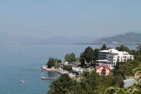 Отель с собственным пляжем в пригороде Охрида.jpg