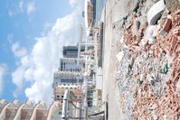 Набережная возле новостроек.jpg