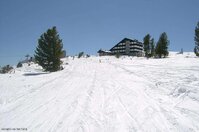 Хижа Безбог ( Добриниште Dobrinishte).JPG